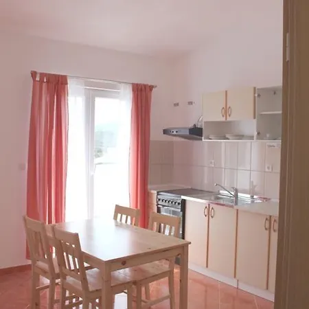 Apartments Vila Mileva Rava Pokoj fotografie