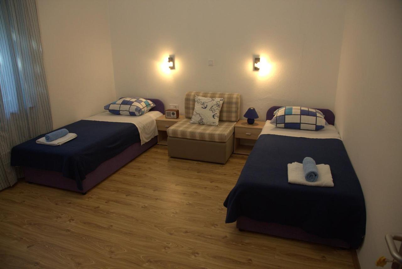 Apartma Apartments Vila Mileva